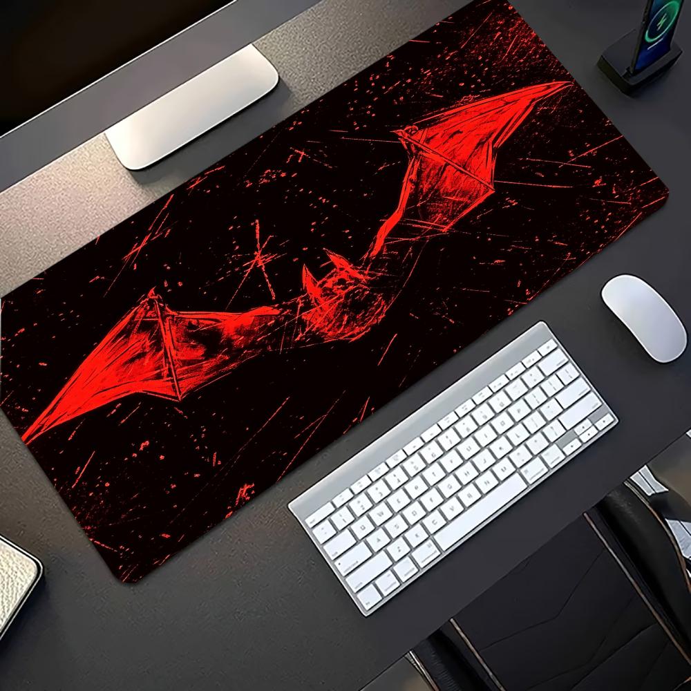 Desk Setup Pc And Laptop - Dunkelrote Fledermaus-Muster Große Gaming-Mausunterlage Rutschfeste Gummi-Schreibtischunterlage